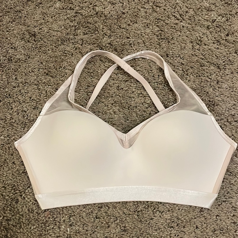 Victoria’s Secret Light Pink Bra
